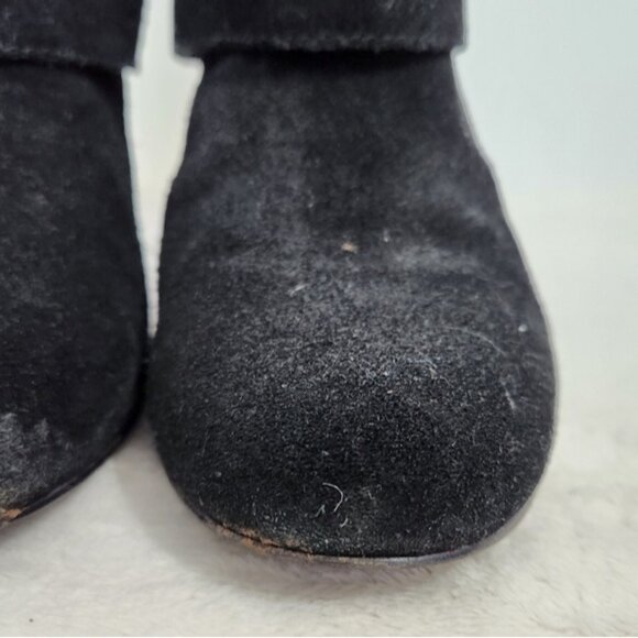 Tahari "Harper" Black Suede Leather Heeled Calf Height Boots Size 9 - Picture 6 of 11